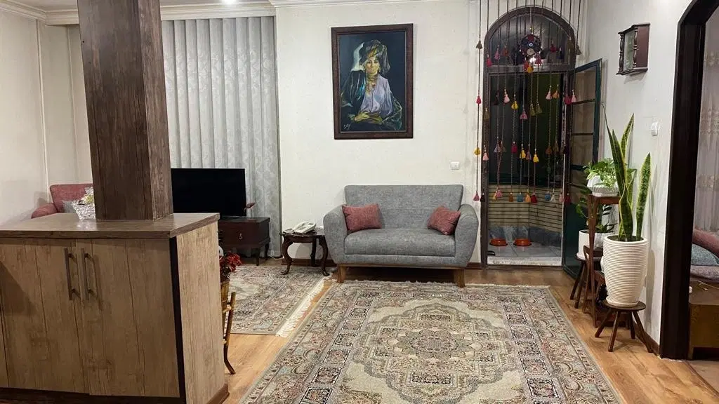 ۸۰ متری لوکیشن خوب