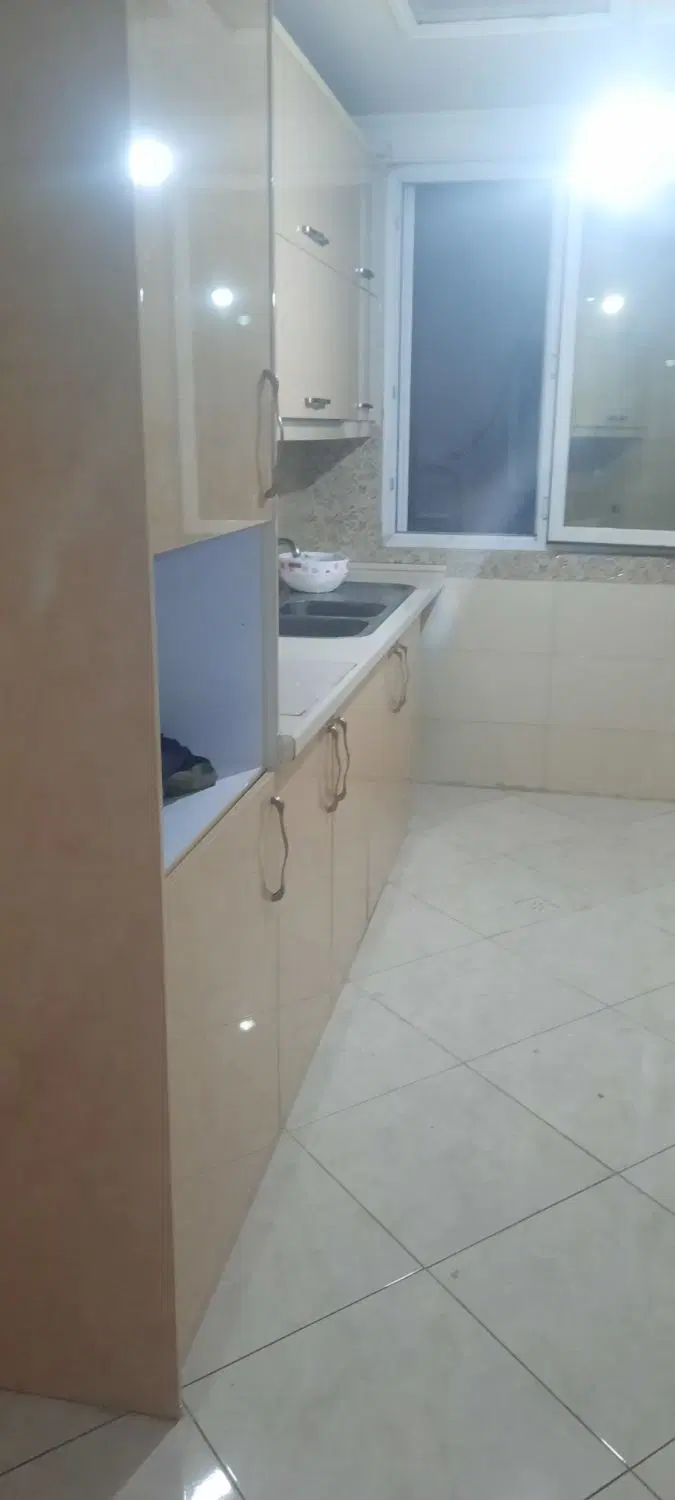 آپارتمان ۶۸ متری ۲ خوابه پارکینگ دار