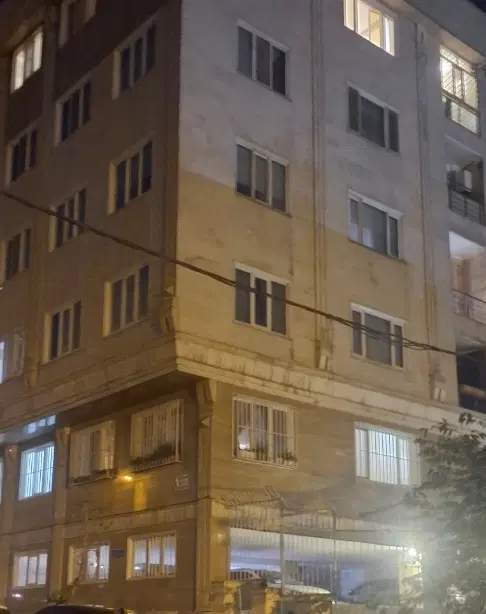 ۲۲۰ متر ۴خواب تک واحدی بصورت مبله