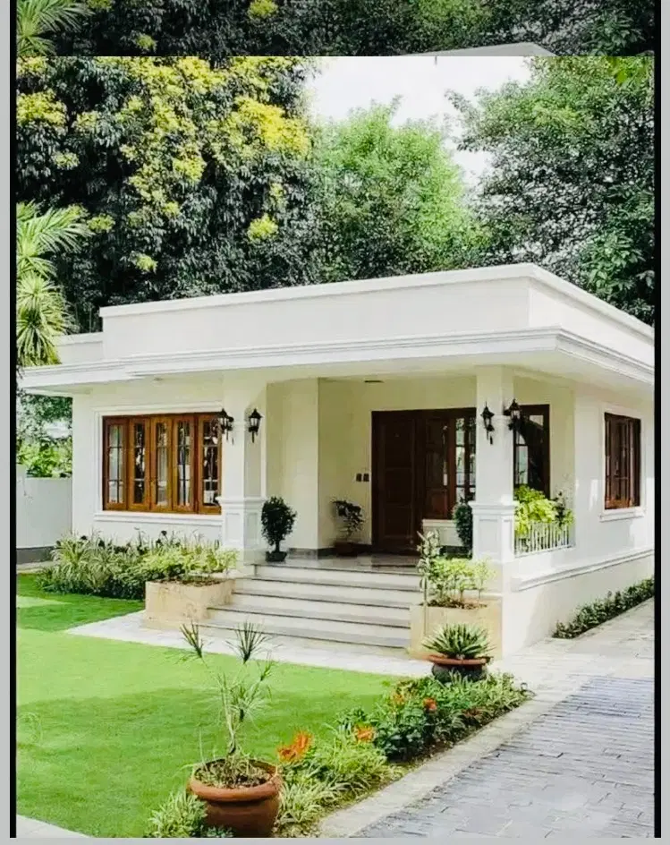 ویلایی ۱۳۵ متر در تاپ لوکیشن وکیل آباد شریف
