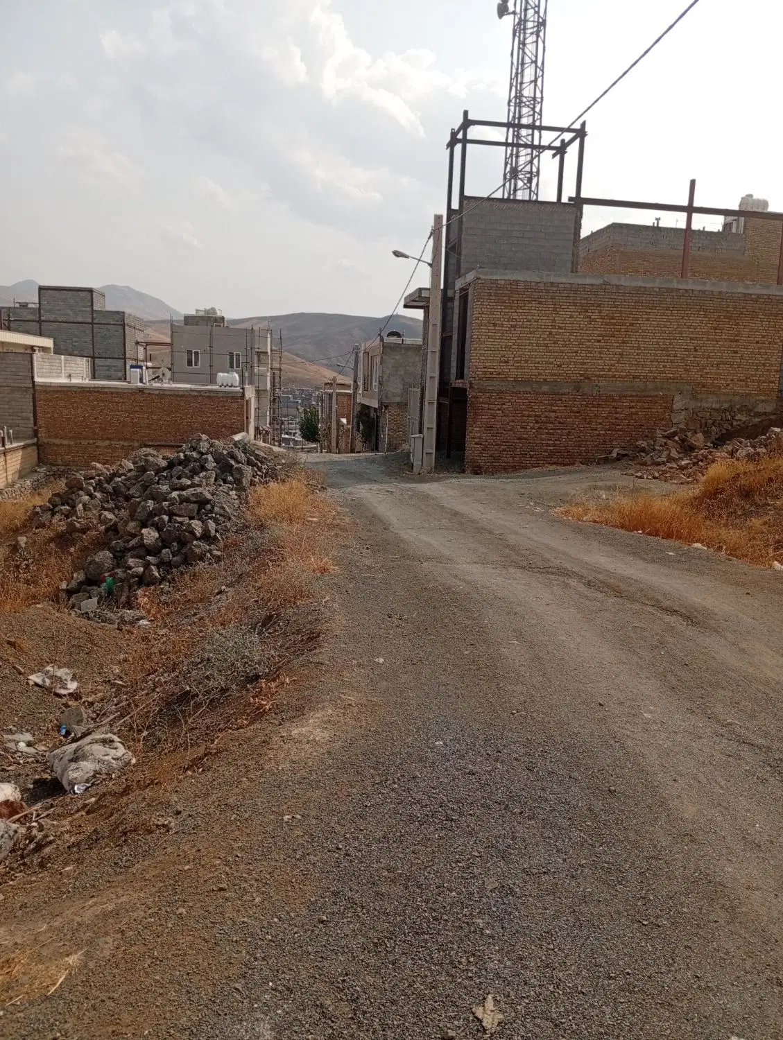 زمین 120متری