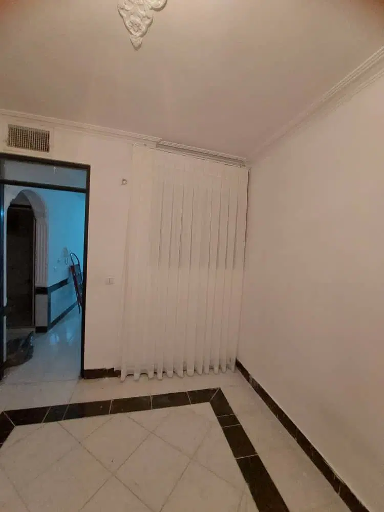 واحد دوخوابه خیابان ۱۳ آبان