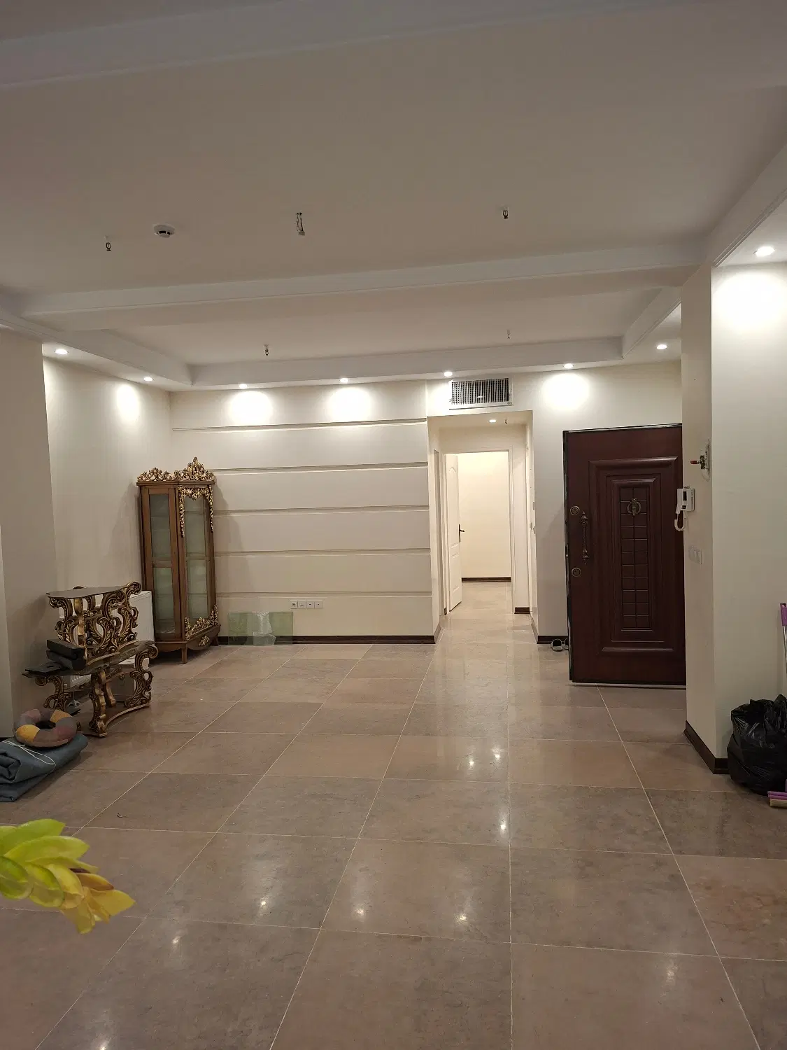 ۹۳متر آپارتمان افراسیابی