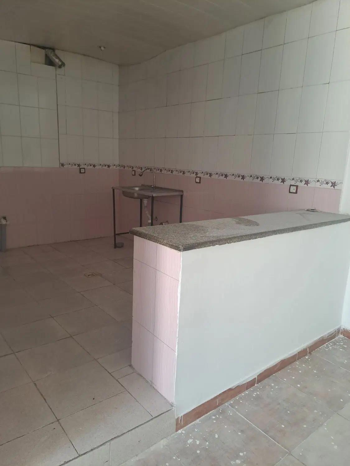 منزل ویلایی اجاره ای سرداران۲