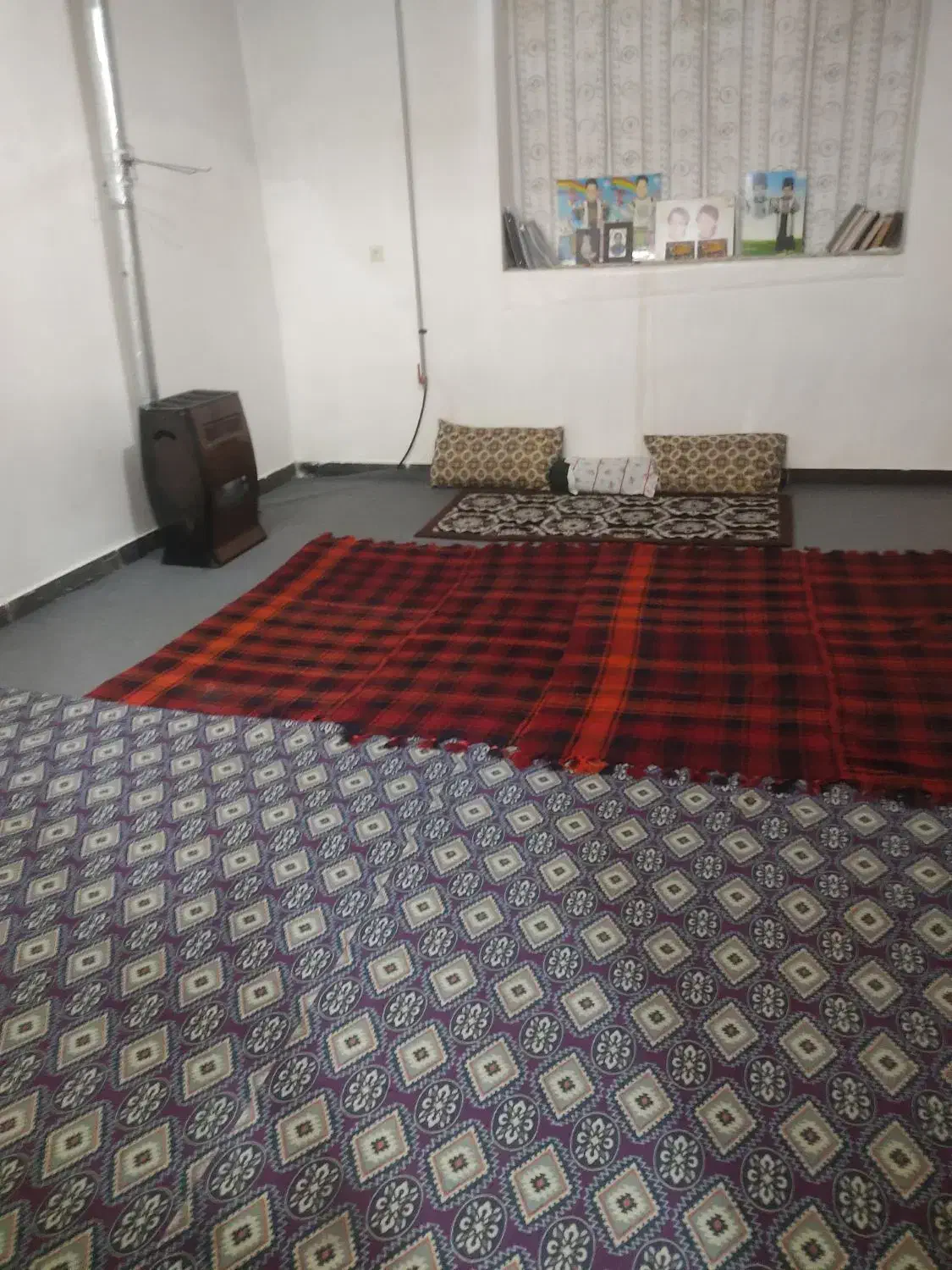 منزل مسکونی 350مترمربع زمین مسکونی هم جدا 950متر