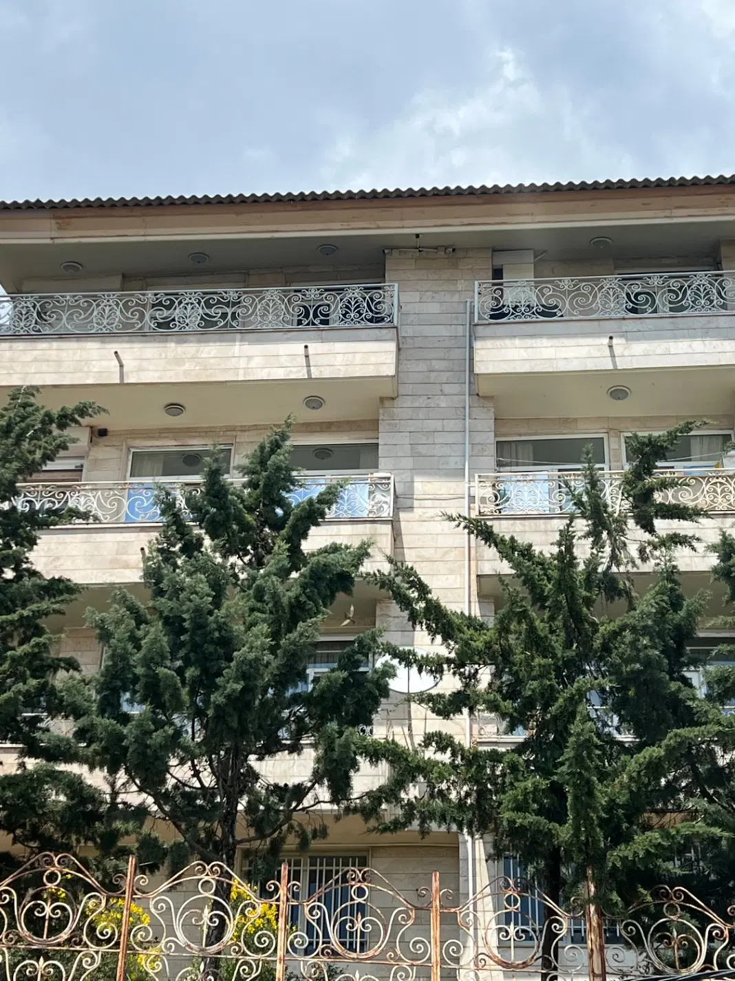 ولنجک ۱۴۱مترتک واحد ویلایی سندشخصی