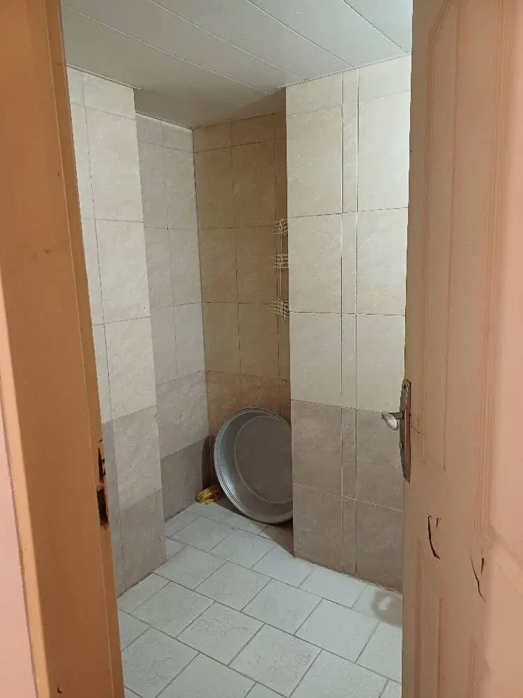 آپارتمان سهند بر اتوبان فاز ۳ در گلباد