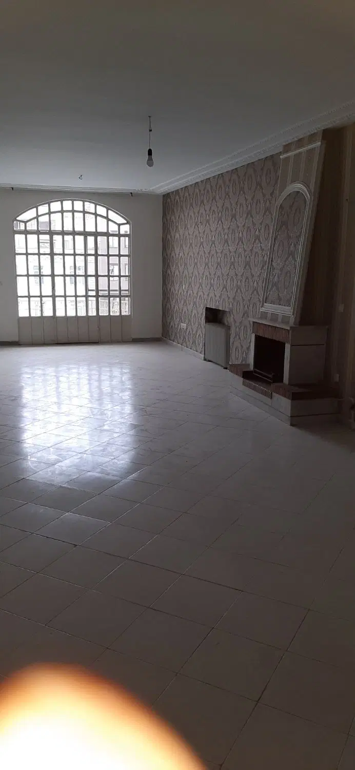 ۱۷۵متر،شمال مرزداران