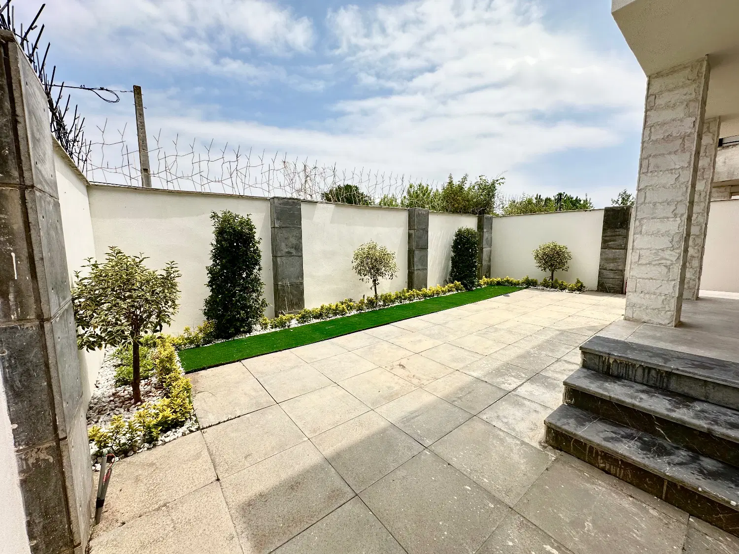 ویلای دوبلکس سه خواب سند تک برگ