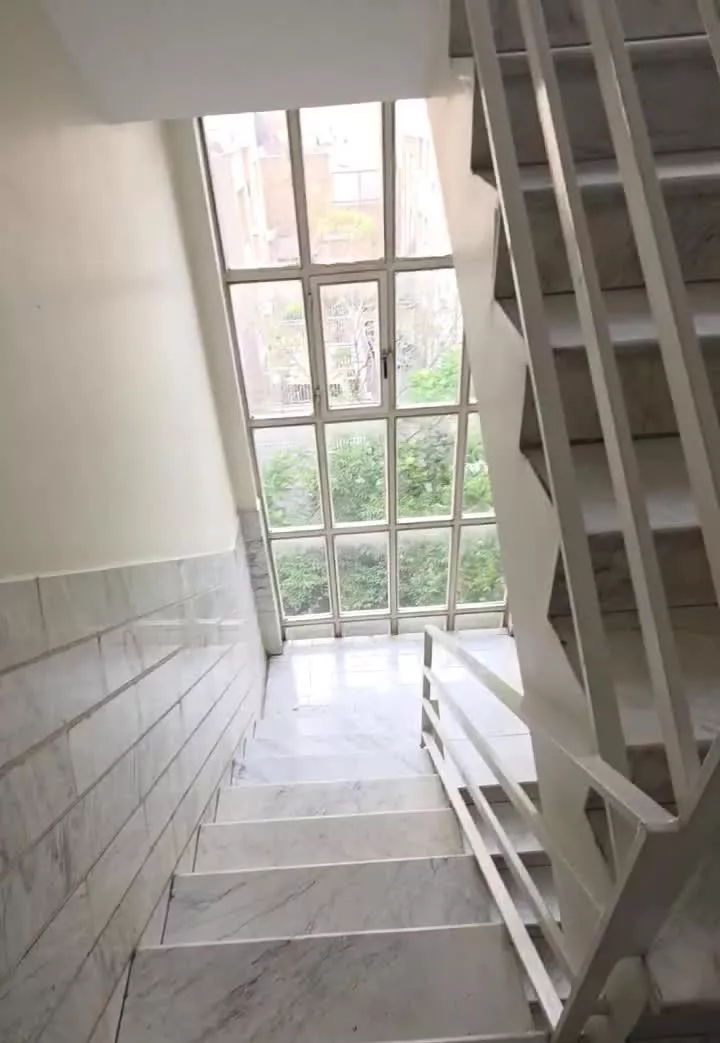 ۸۶ متری آماده تحویل تخلیه