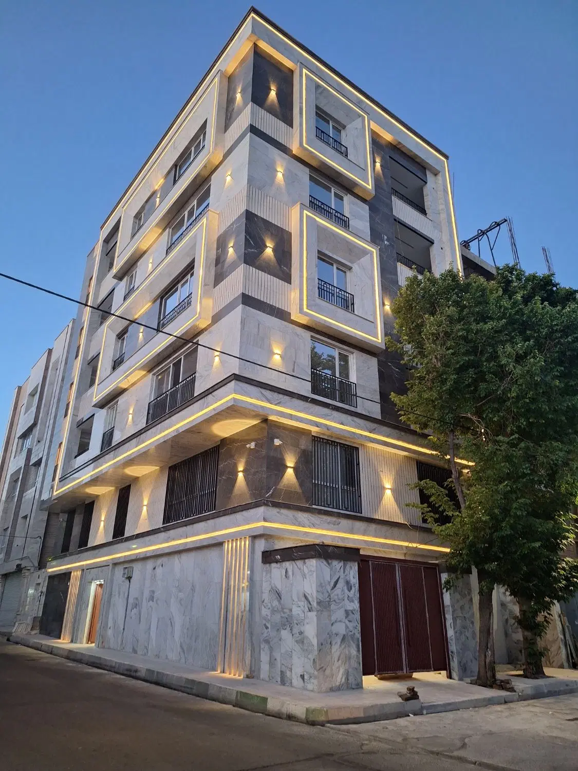 آپارتمان فروشی