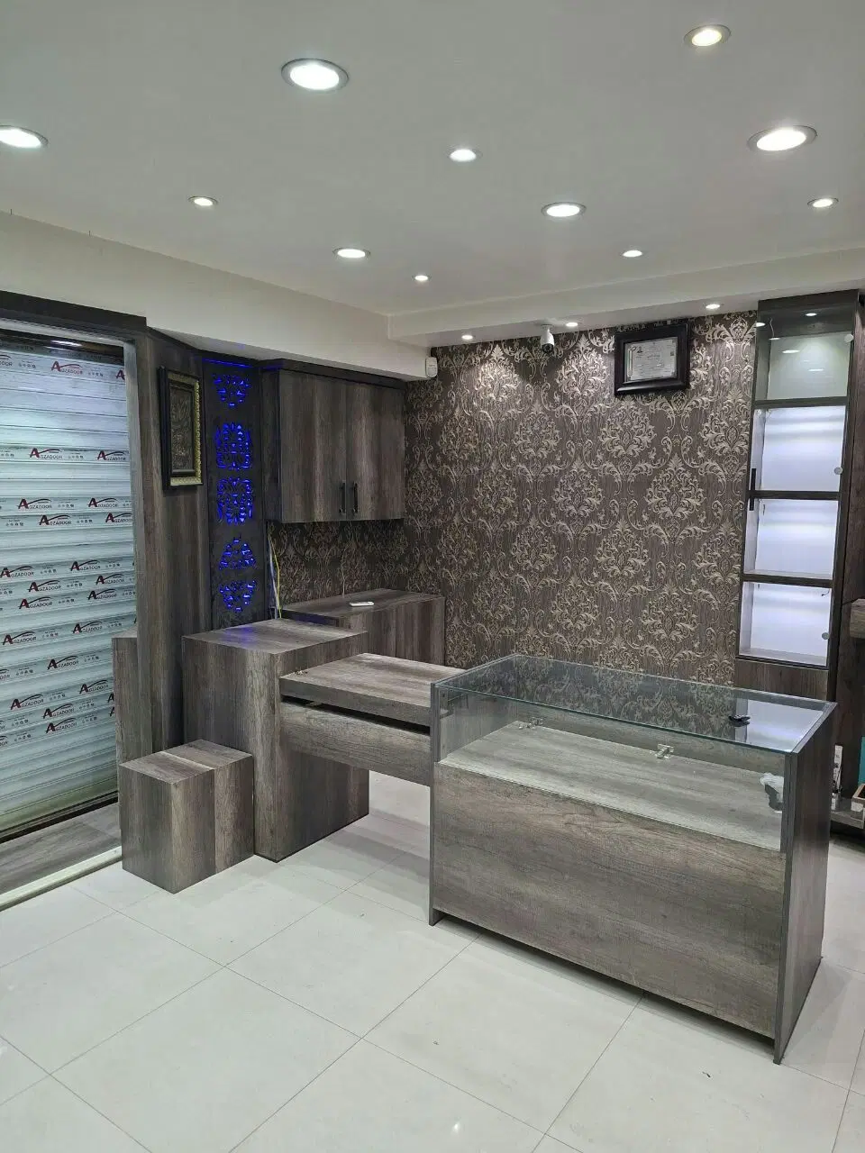 اجاره مغازه ۲۳ متری خیابان آذر