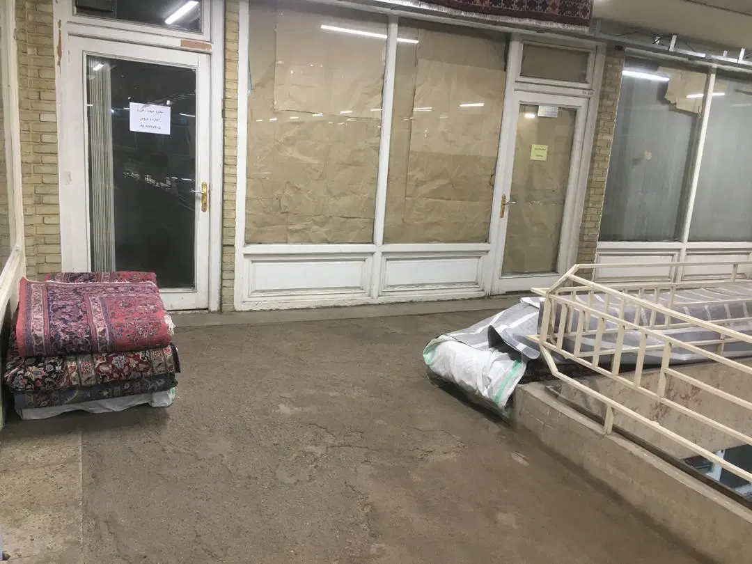 فروش یکباب مغازه داخل بازار بزرگ تهران