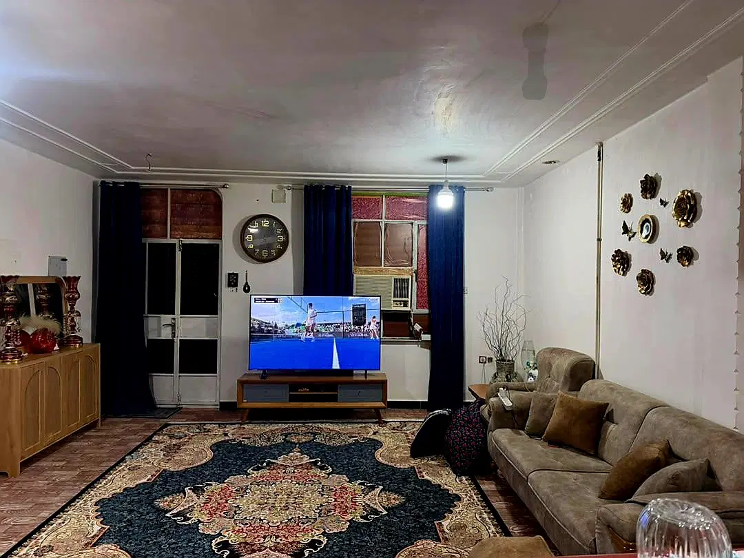 واحد ۹۰متری آبژدان، ناصرخسرو