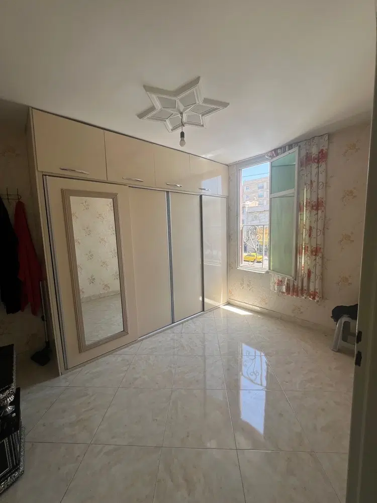 اپارتمان ۶۵متری