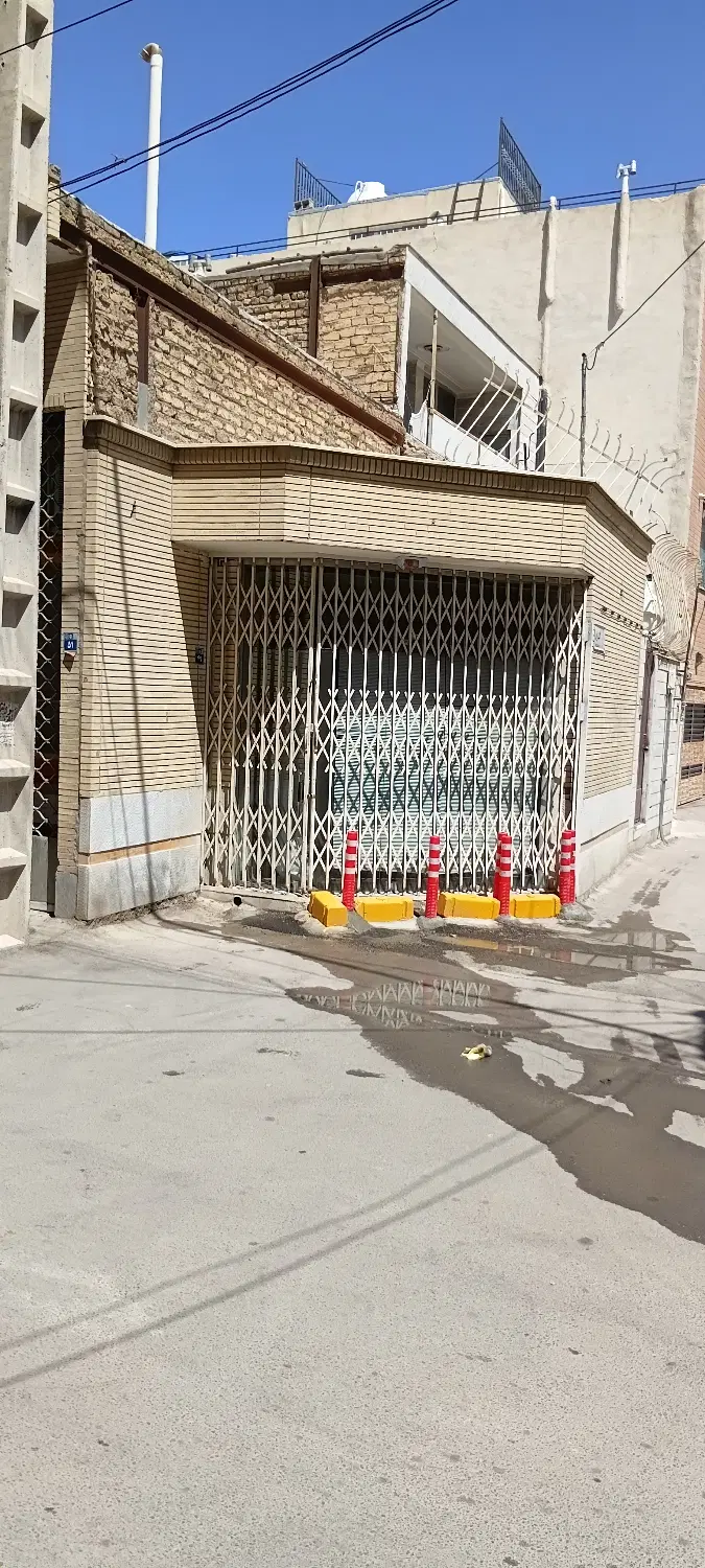 مغازه دو نبش خوش جا در مکان پرتردد
