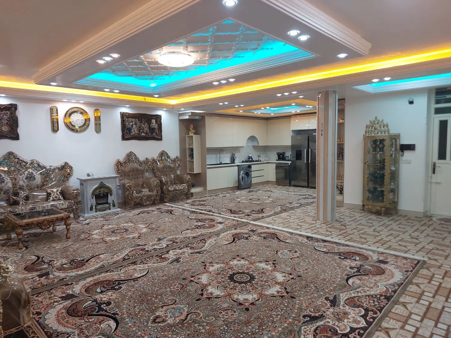 خونه نوساز در حد....