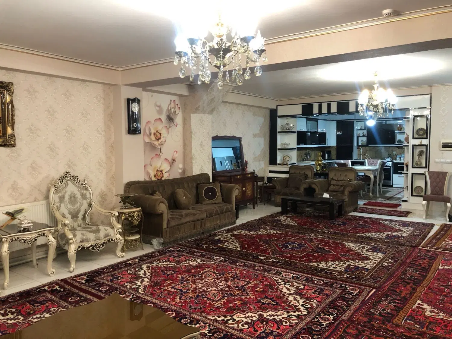 آپارتمان در نگین جنوبی 160متر