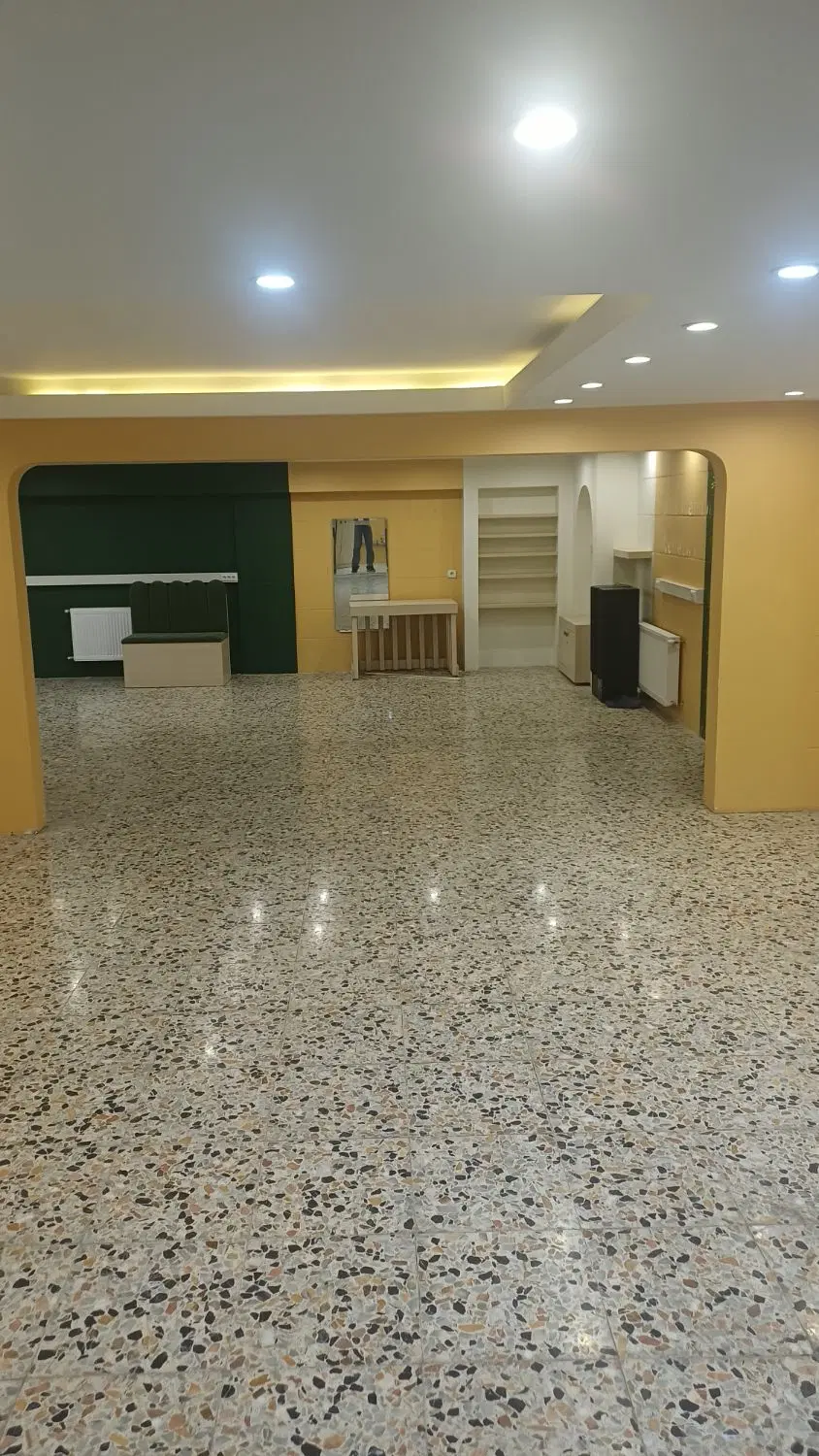 فروش زیر زمین تجاری