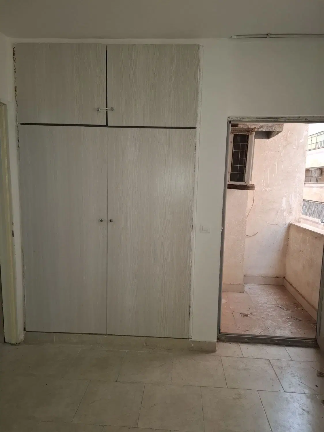 آپارتمان 85متری با پارکینگ مسقف