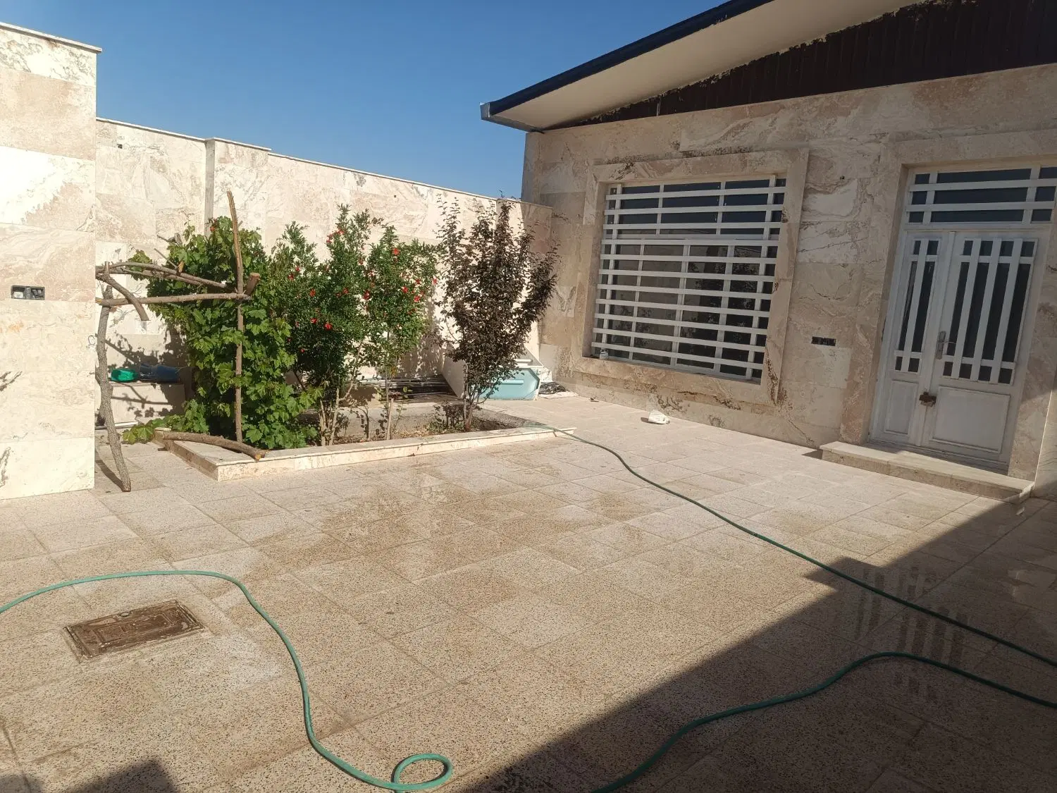 ویلایی اختیار اباد