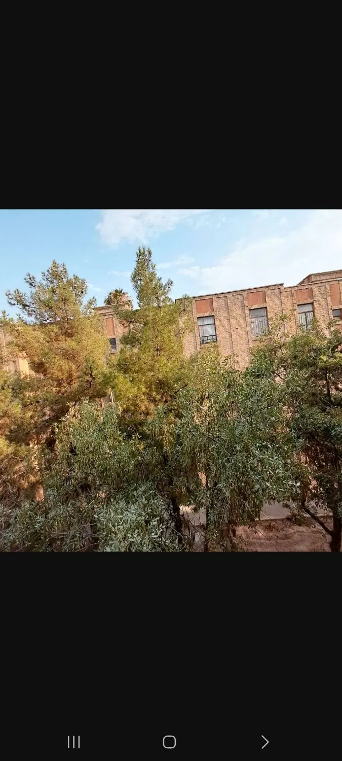 فروش آپارتمان فرانسوی   ۹۰متر دوخوابه کوی زهرا