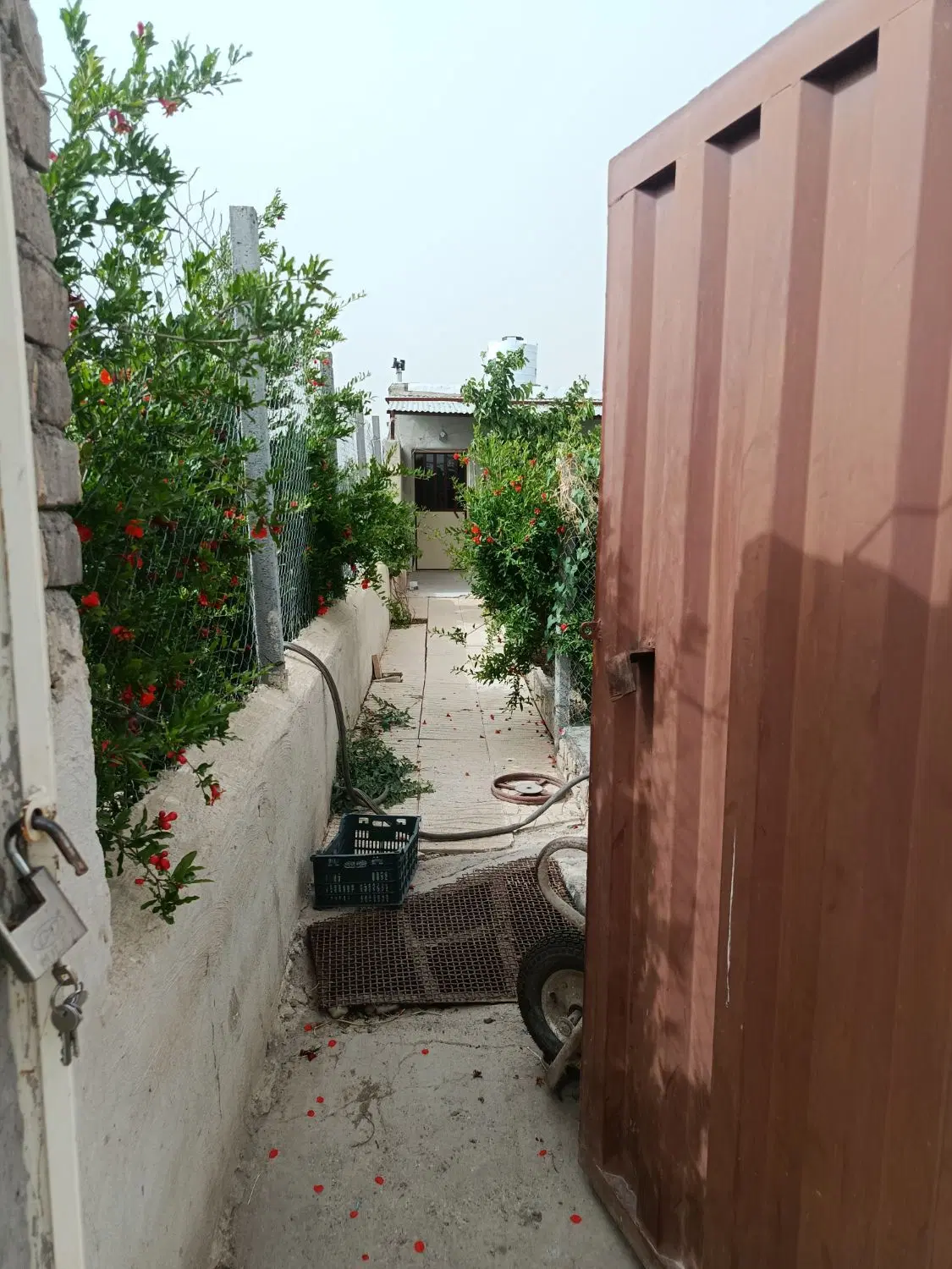 فروش باغ ویلایی اتاق دار وفنس کشی