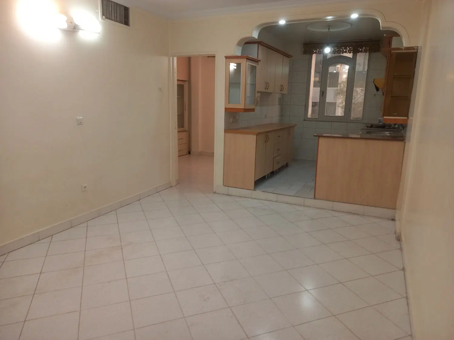 اجاره آپارتمان ۵۰ متری با پارکینگ