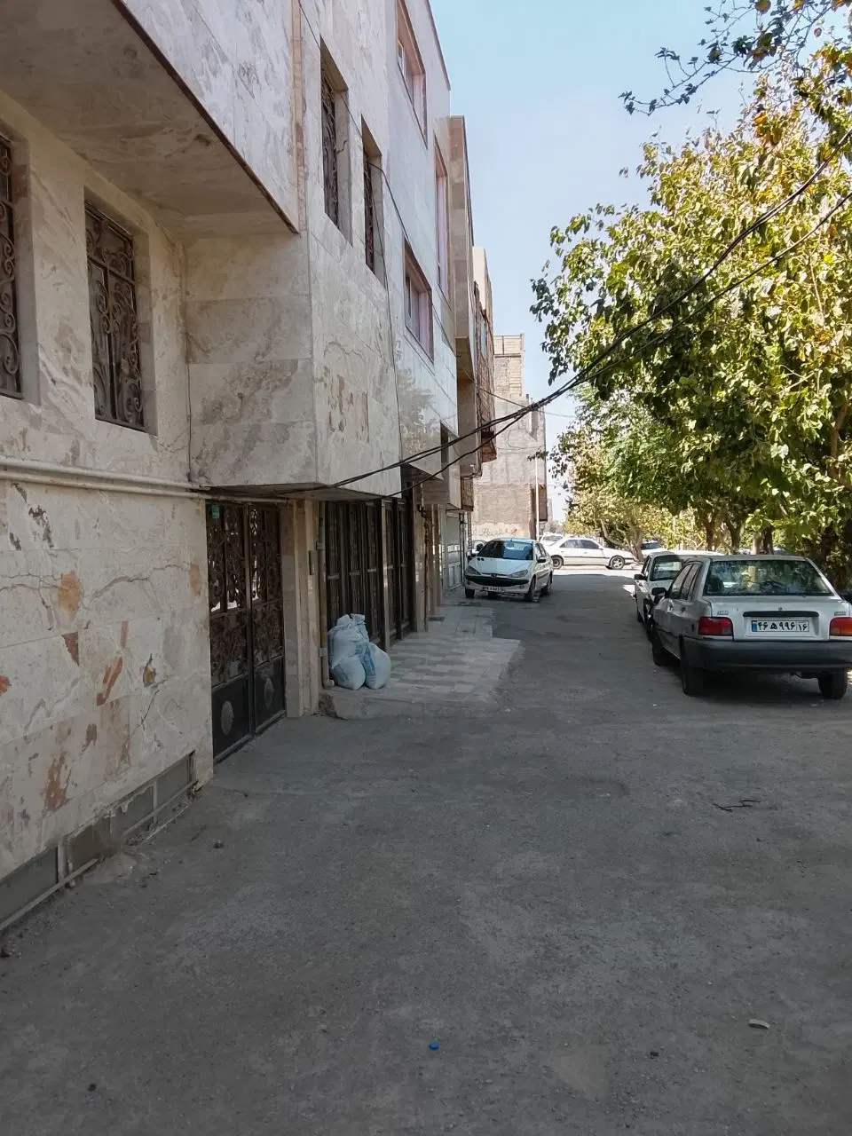 دوطبقه دربست  خیابان سلامت