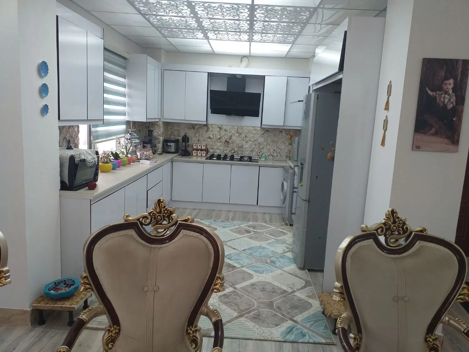 آپارتمان نوساز فول امکانات در خیابان خرمشهر