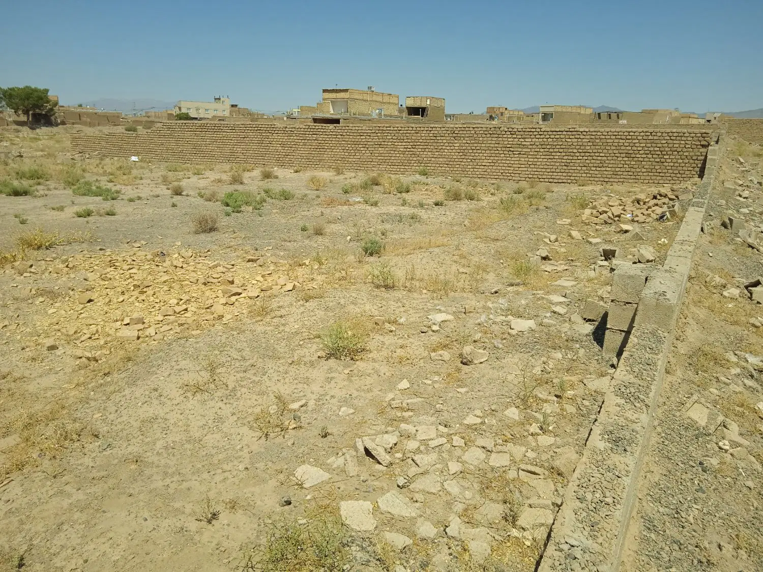 زمین و ملک