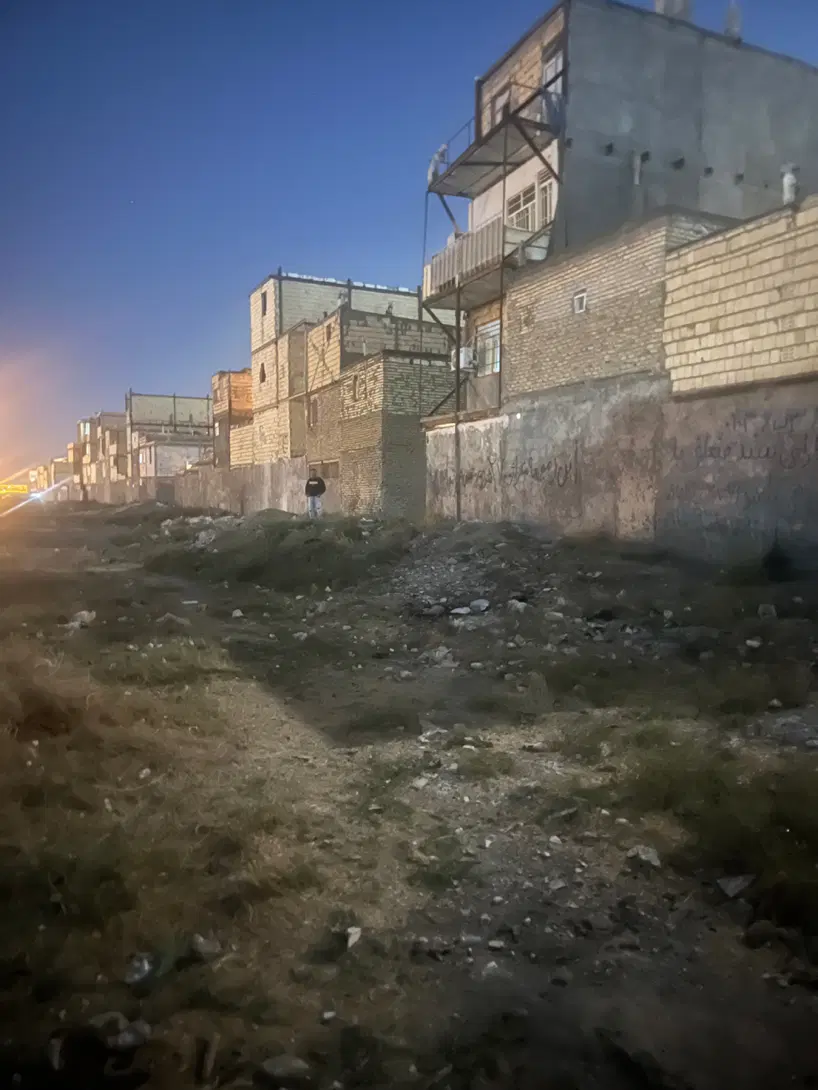 زمین ۶۰ متری طبرسی