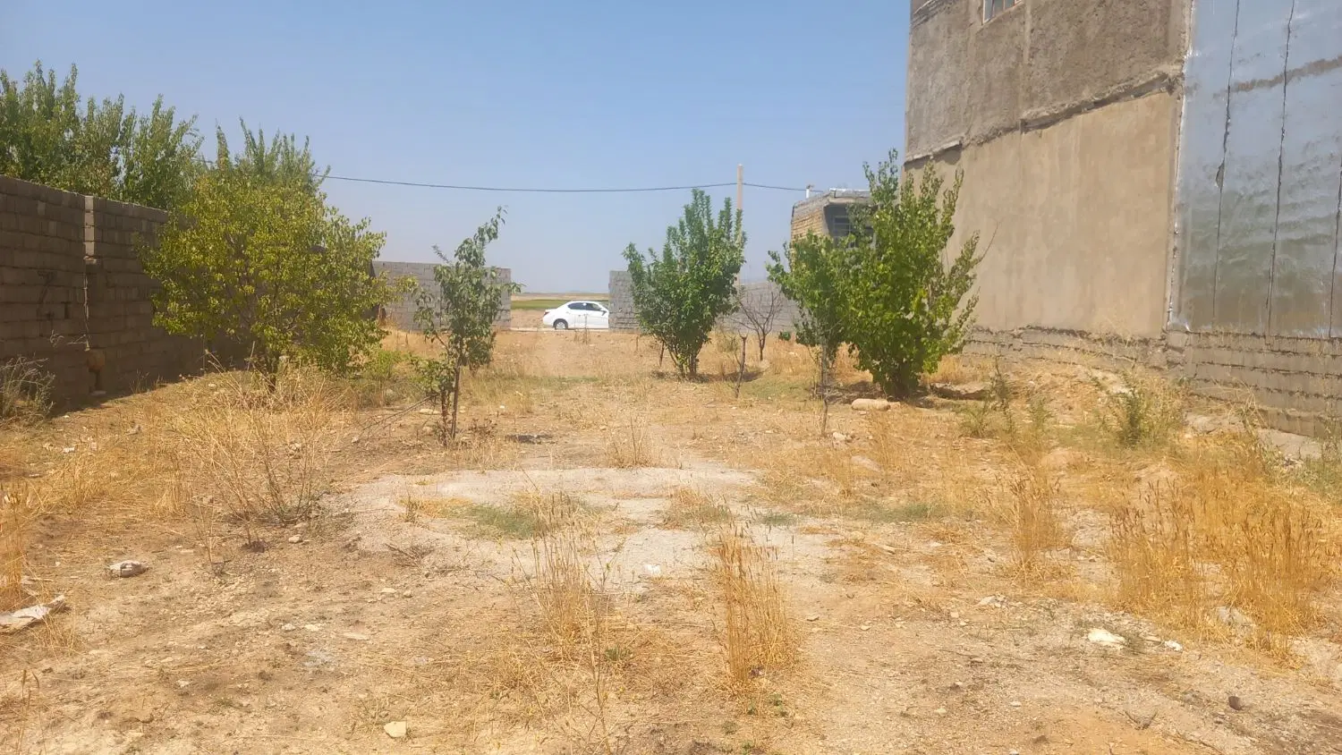 ۶۰۱ متر زمین سند تک برگ ساحلی شرف آباد، آف خورده