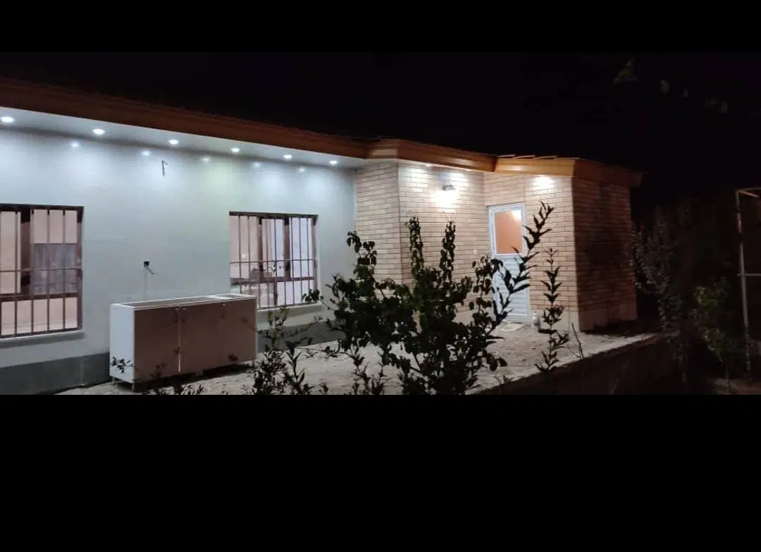 ۹۰۰مترباغ باتبرئه