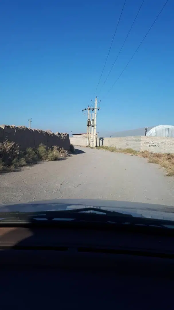 زمین مناسب گلخانه،کارگاه،سوله،باغ و خانه باع