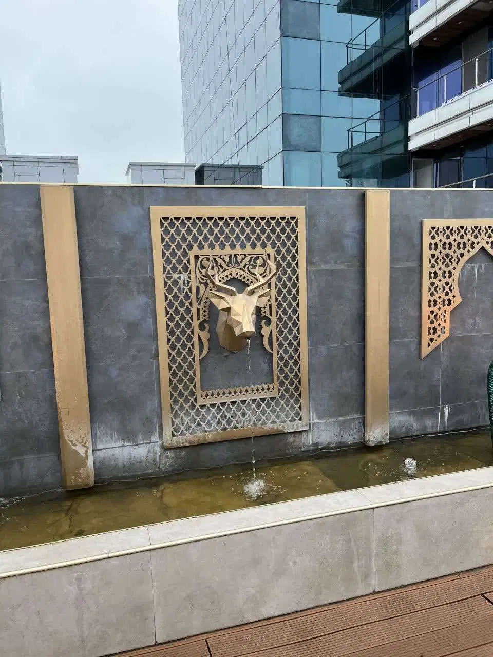 مشارکت در ساخت پردیس خیابان دکتر حسابی
