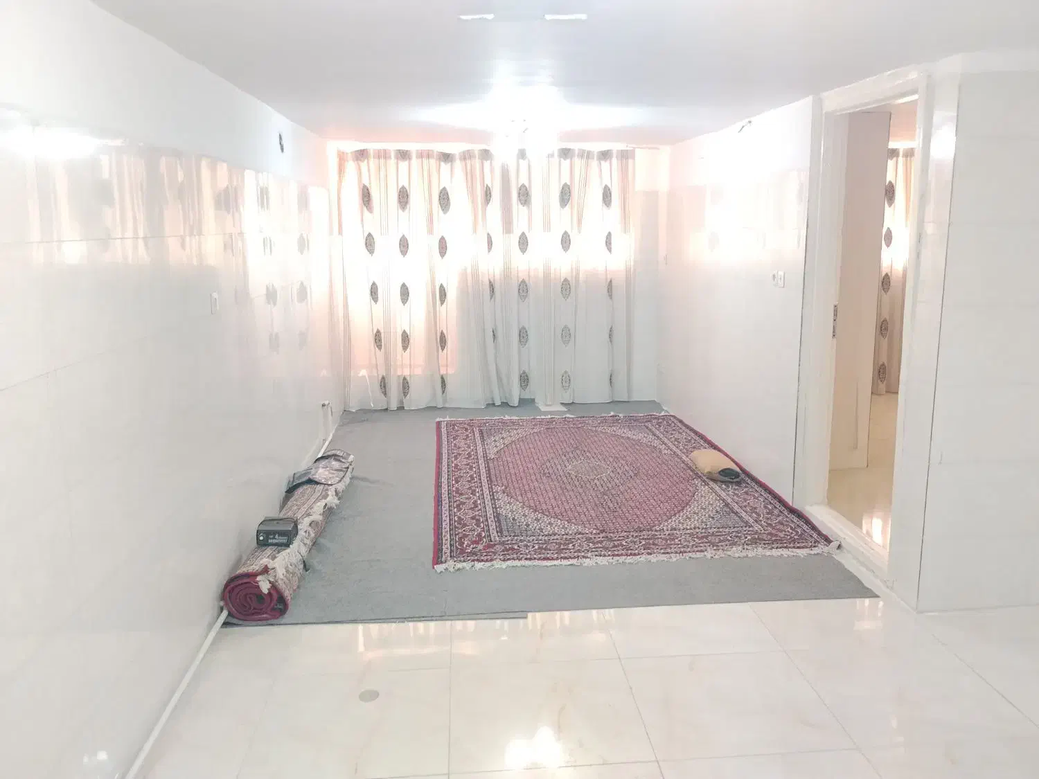 اجاره خانه مسکونی حدودا 70متر بلوار ولیعصر