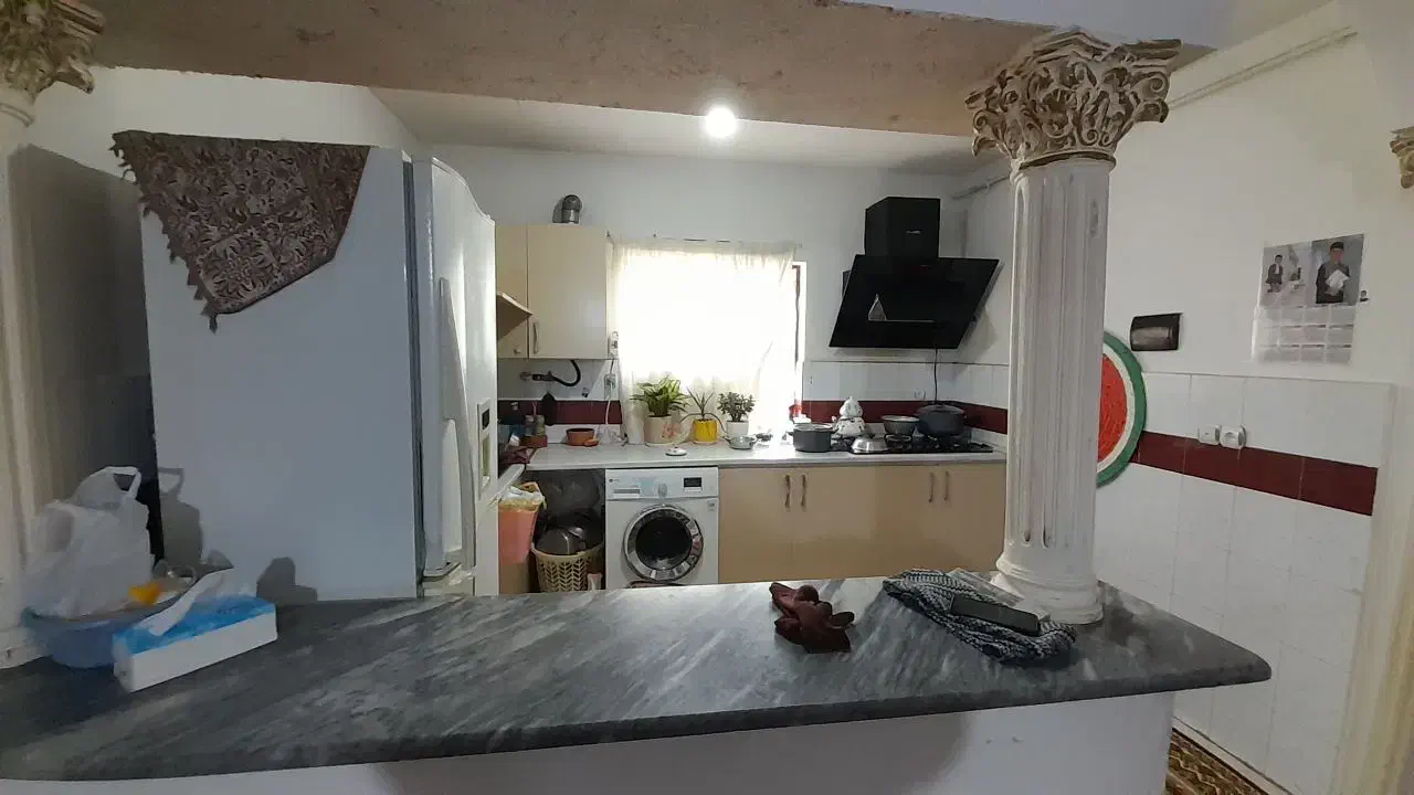 واحد طبقه ۱ با پارکینگ و ۲ خواب بزرگ