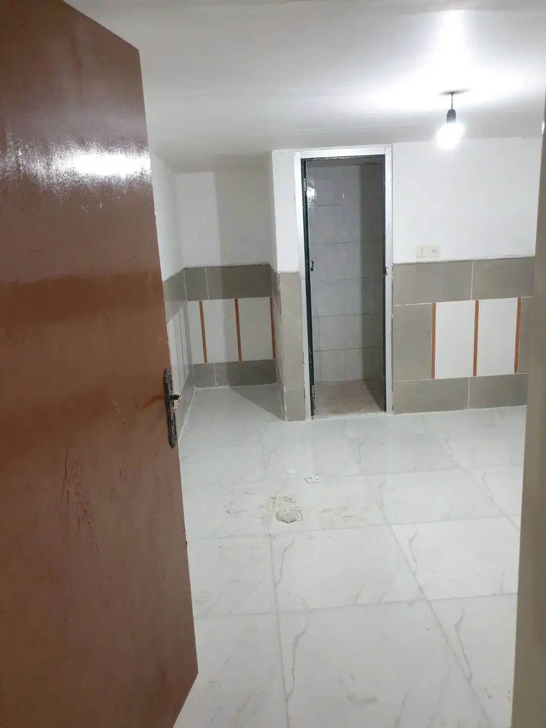 اجاره یک طبقه منزل مسکونی