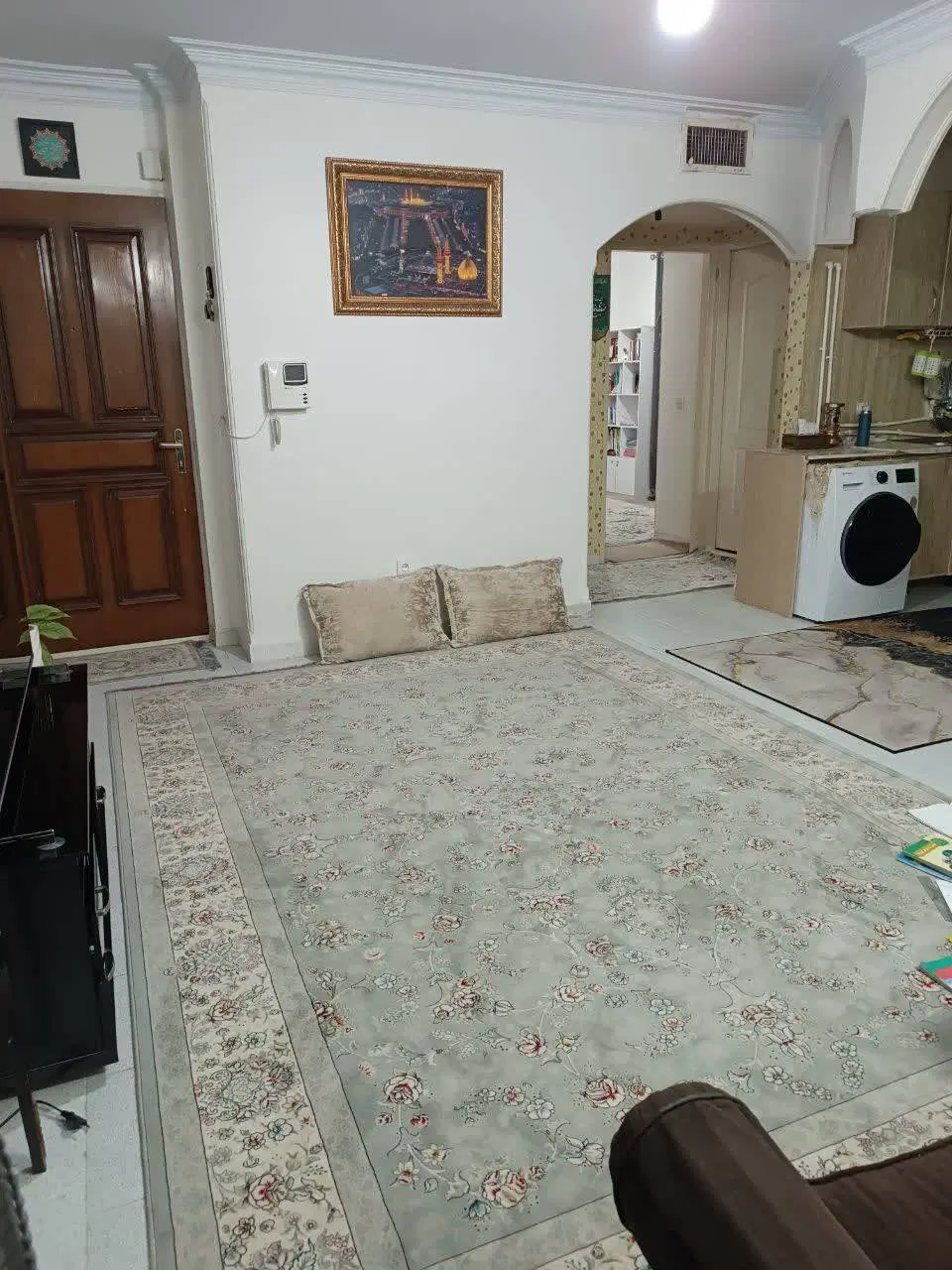 ۶۰ متری دوخوابه با پارکینگ