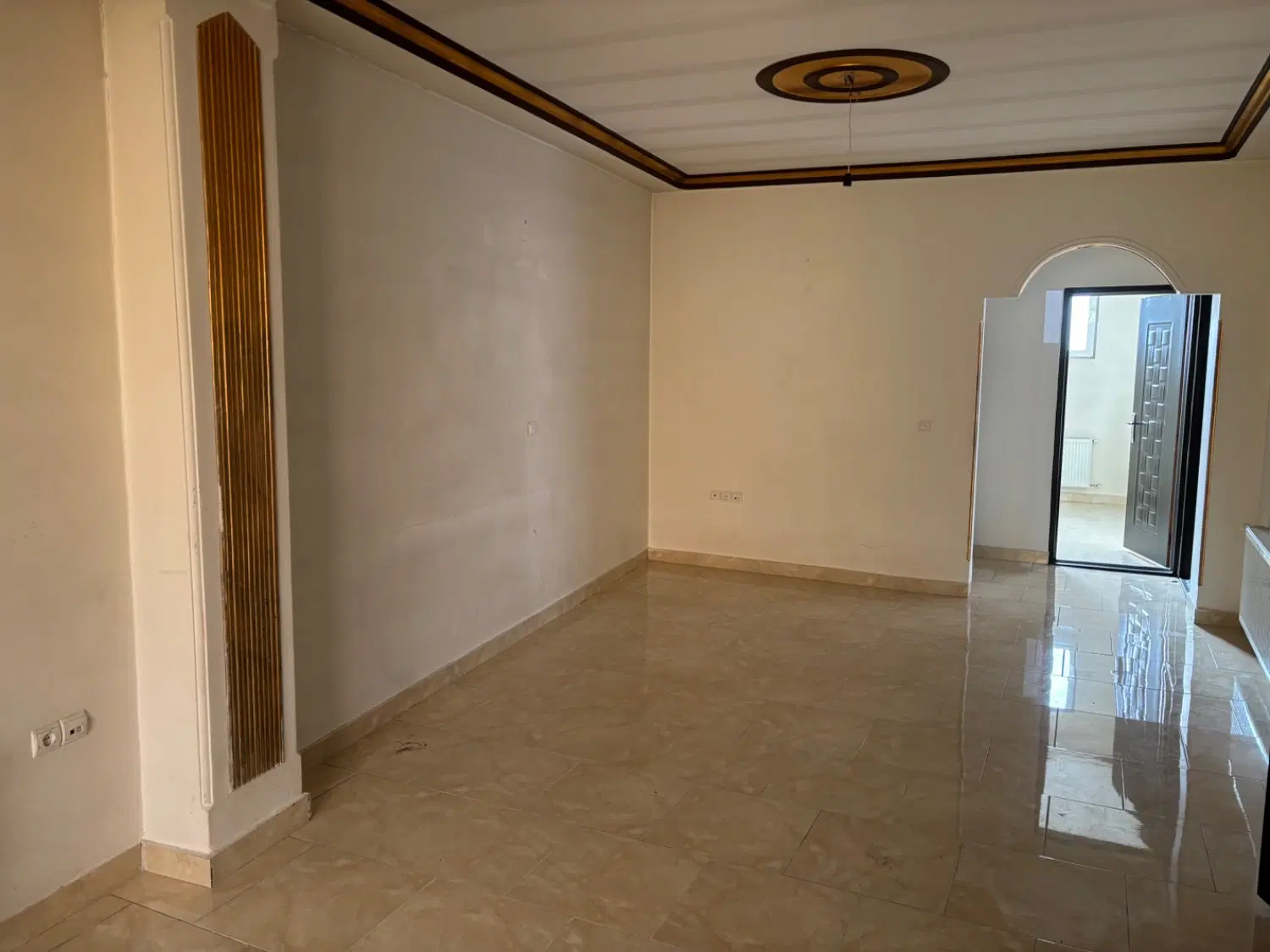 آپارتمان ۷۸ متری ۲ خواب کوچه اردیبهشت سنددار