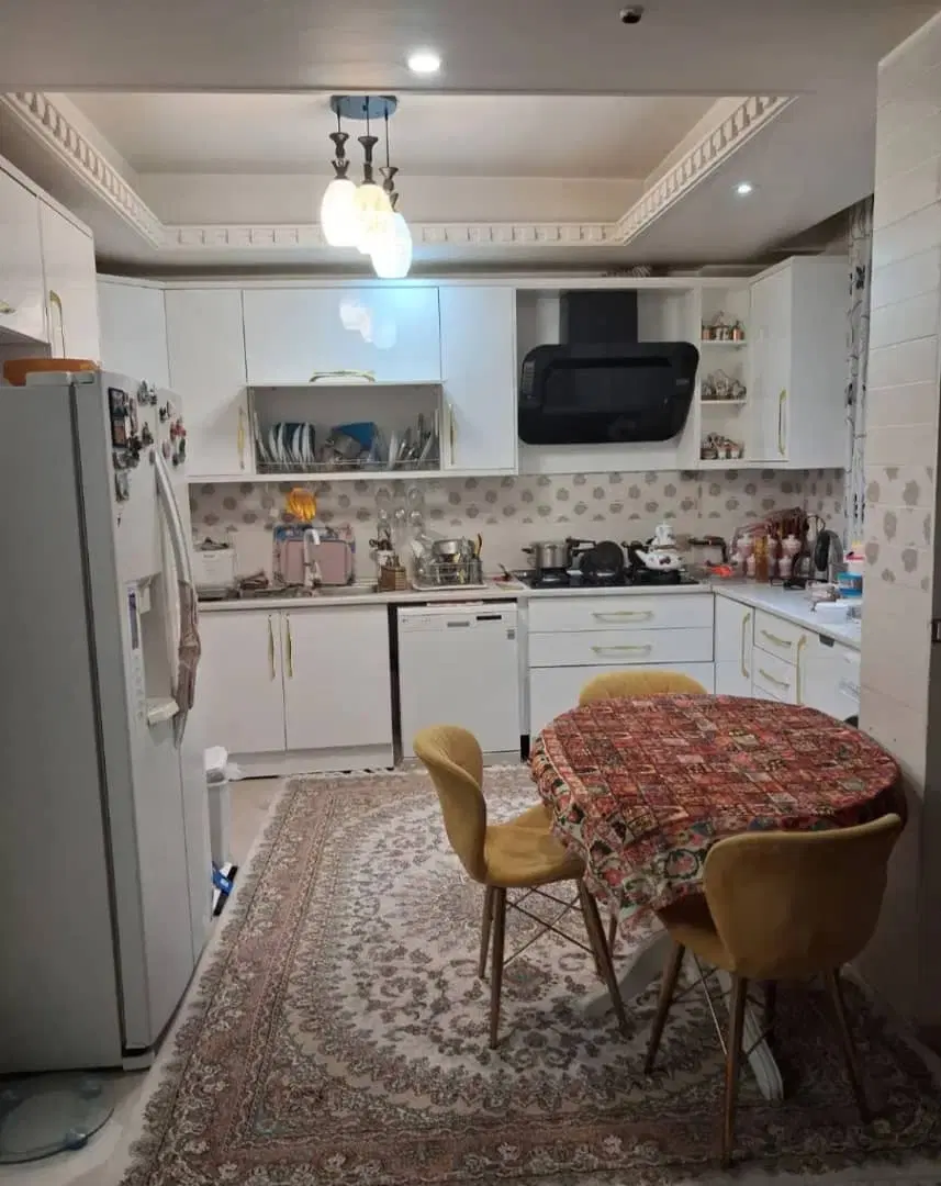 مرزداران 130 متر سه خواب