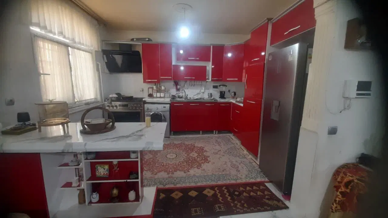 رهن آپارتمان ۲۲ بهمن بنیاد