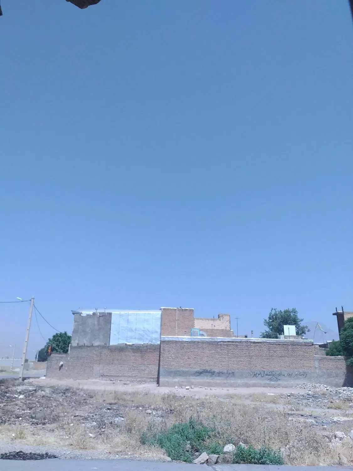 ۸۵مترزمبن مسکونی پردیس ۱۵