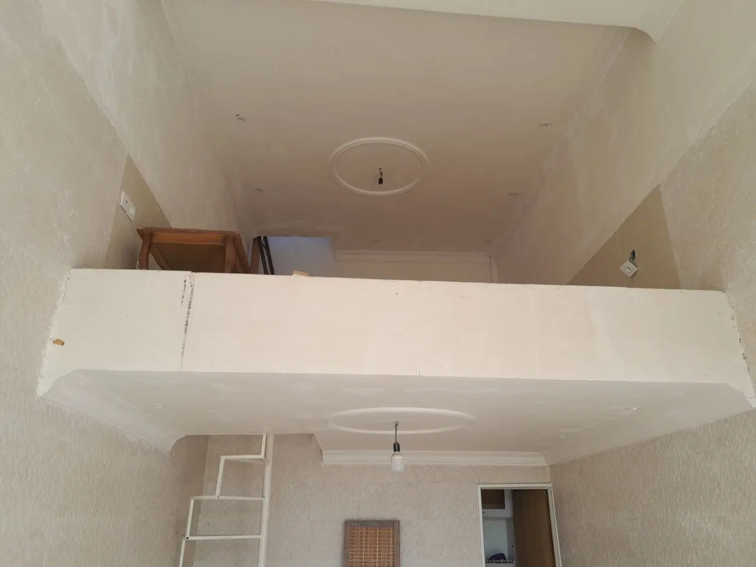 مغازه تجاری