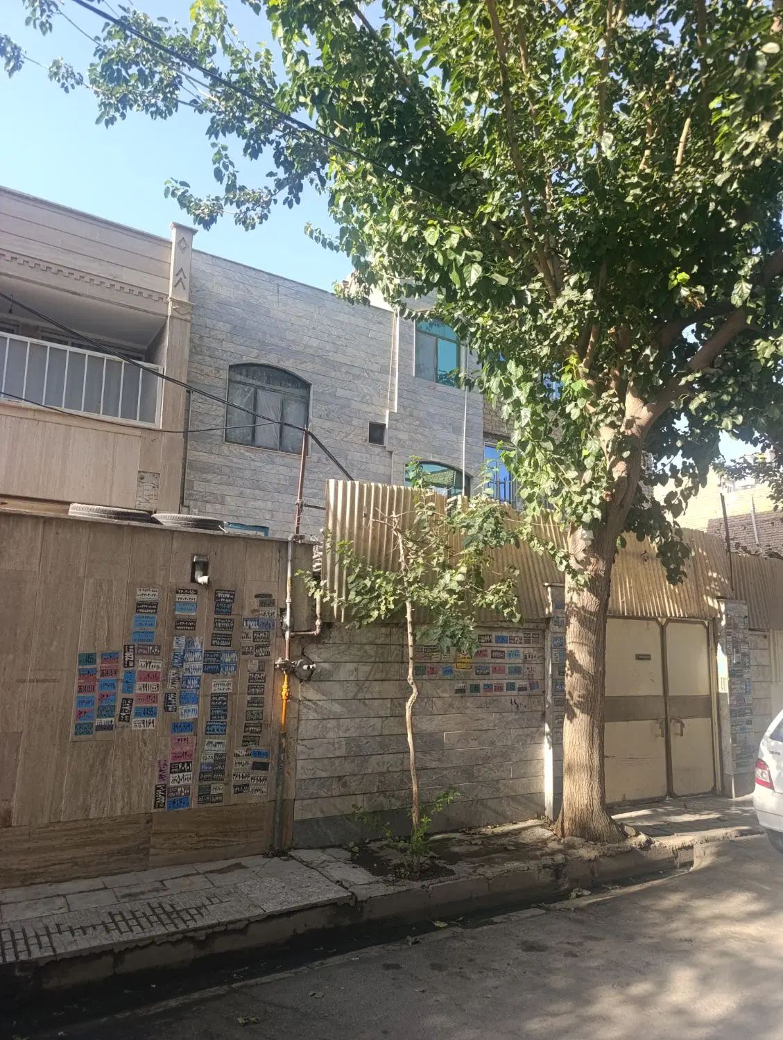 اجاره آپارتمان ۸۵متری به همراه ۱۵متر بالکن