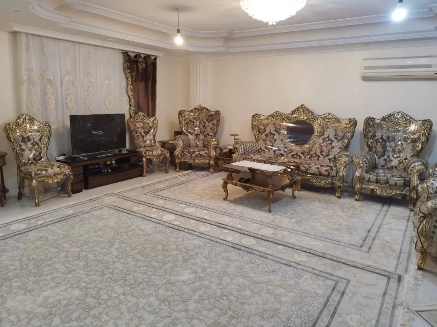 فروش سه خواب تاپ لوکیشن