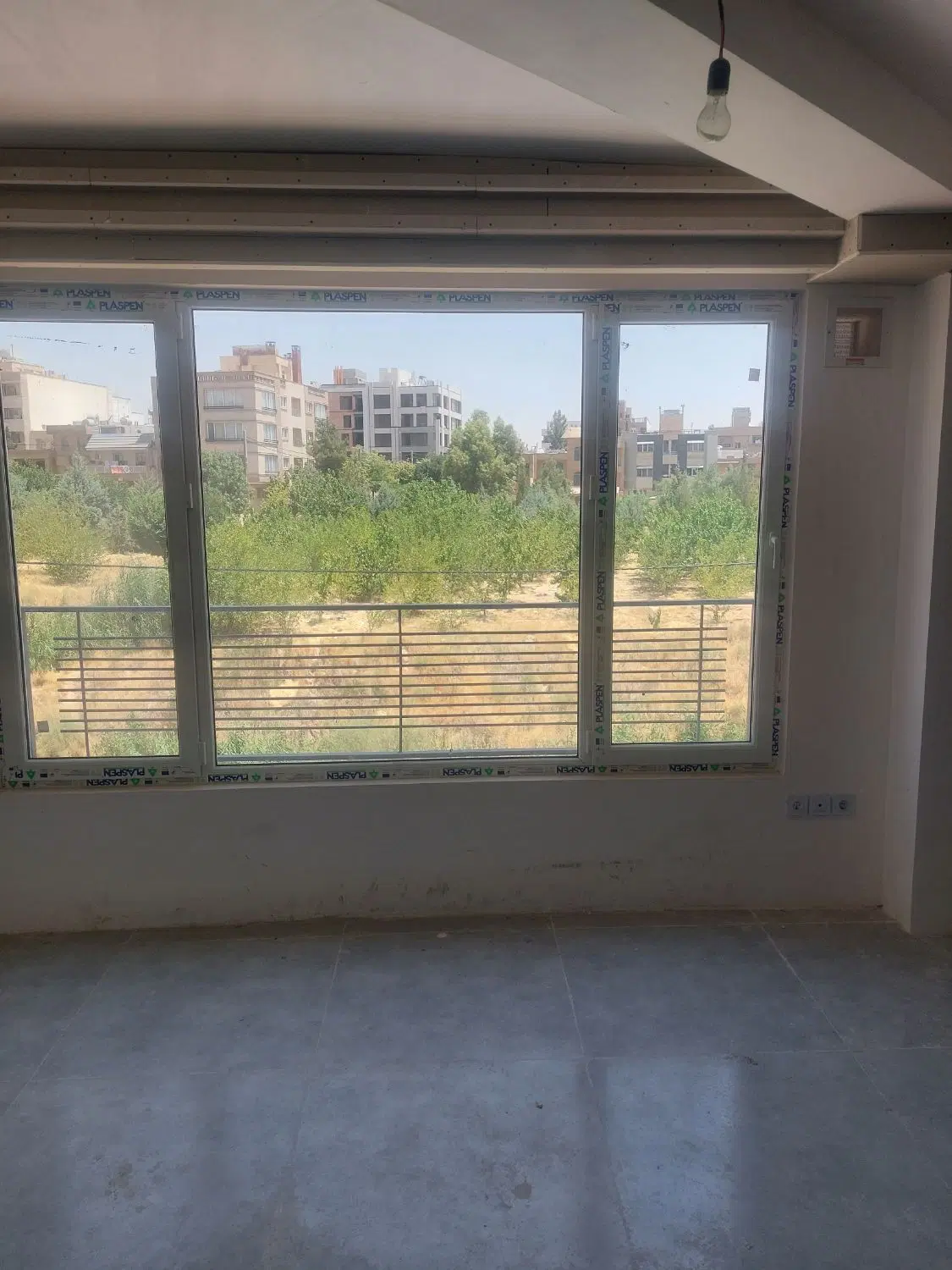 آپارتمان ۱۱۵ متری شهرک بهشتی