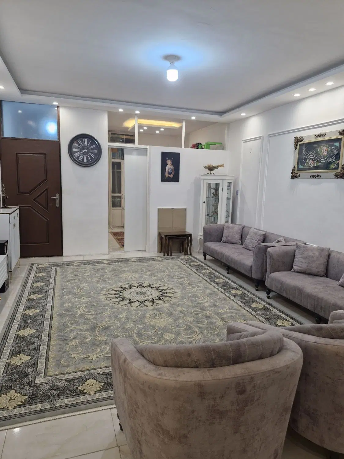 فروش یک واحداپارتمان همکف راه جدا