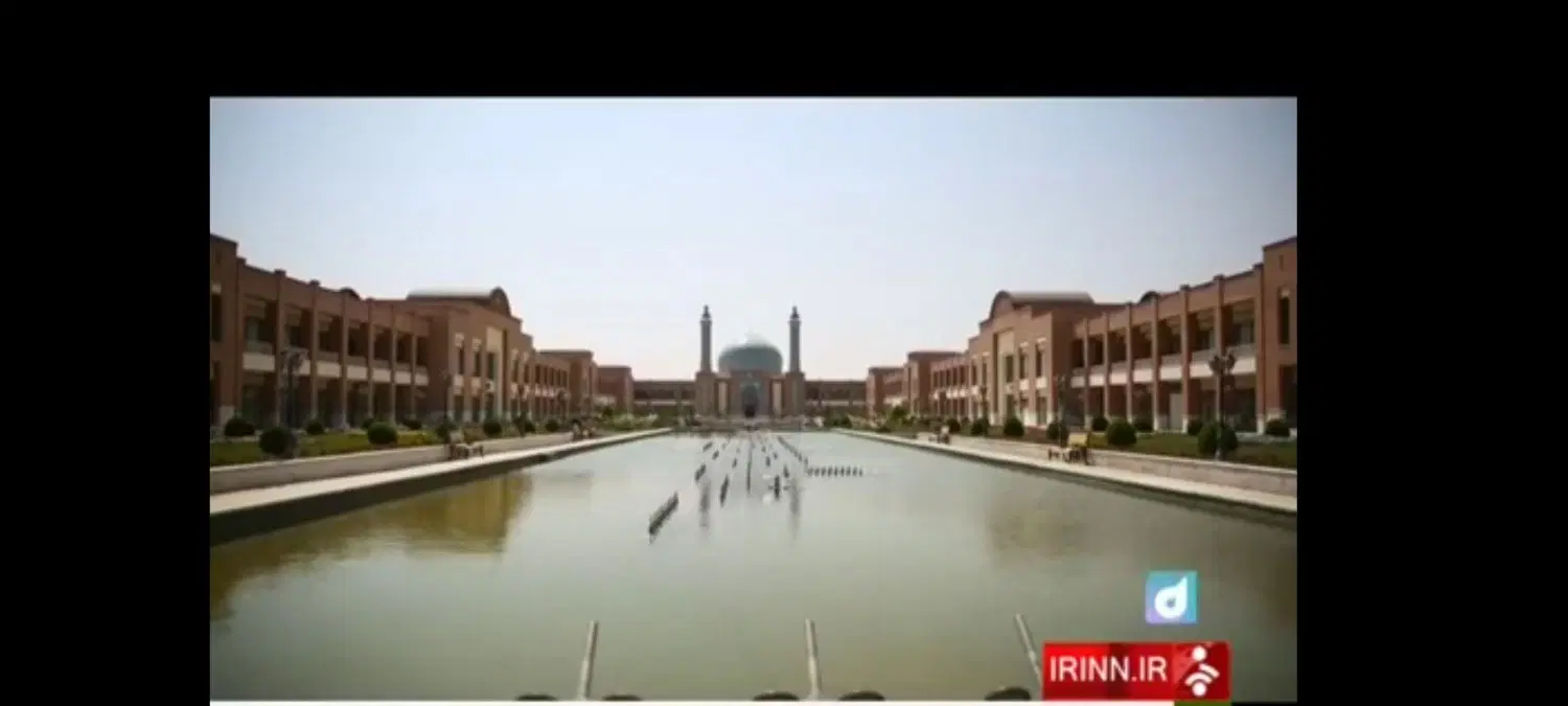 ۶۰ متری دور آبنما